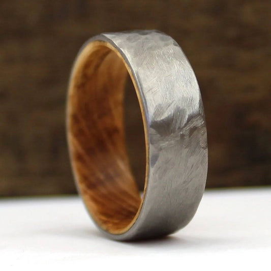 Titanium & Whisky Oak Mens Ring – Hammered Titanium 6mm/8mm Wedding Ring