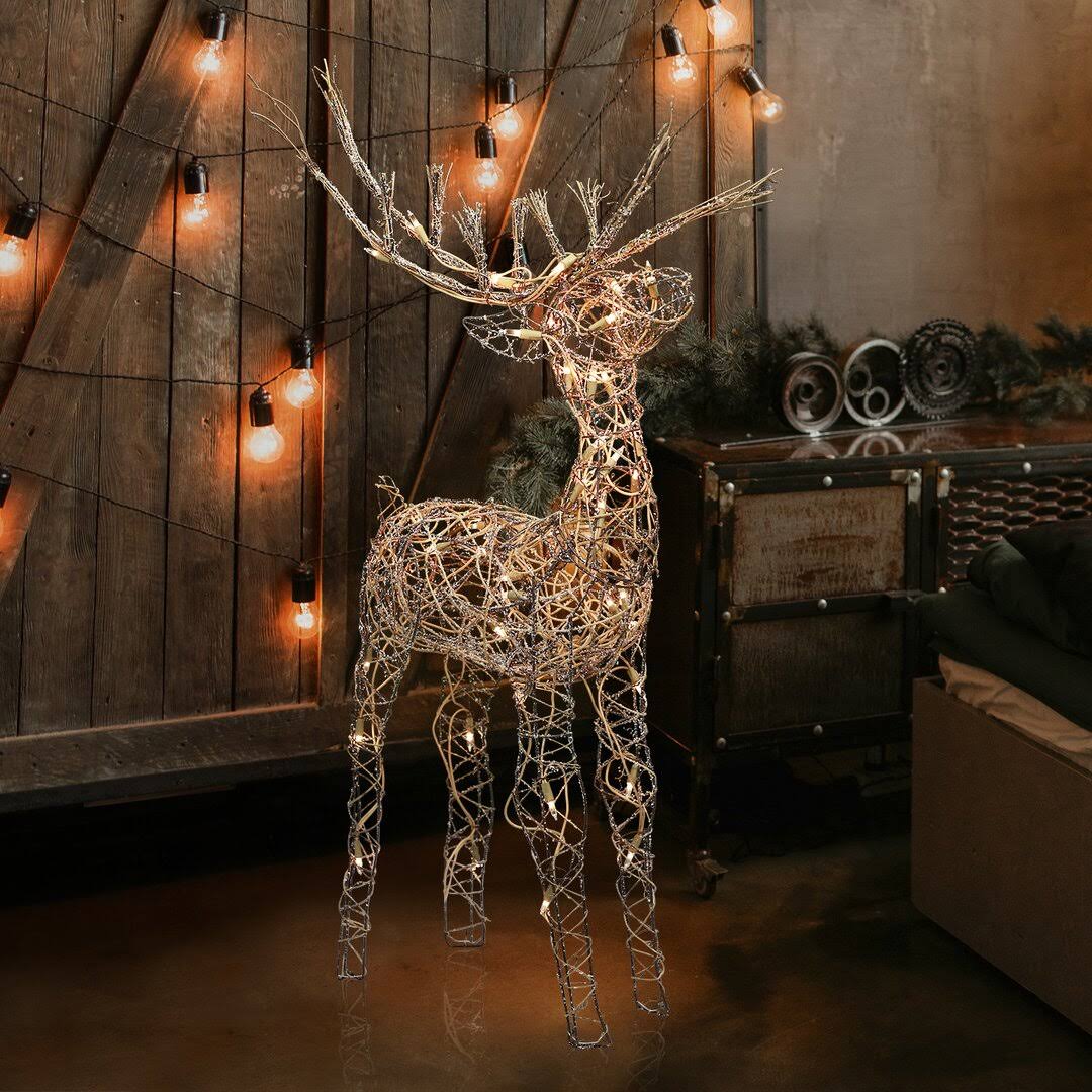 35h Outdoor Rattan Holiday Reindeer Lawn Decoration With White Lights