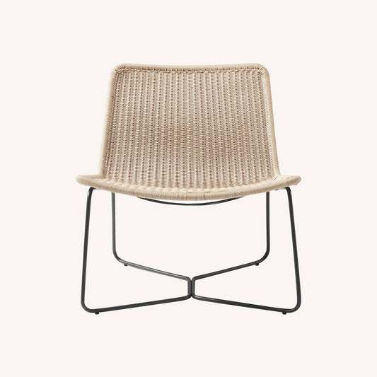 Woven Slope Lounge Chair